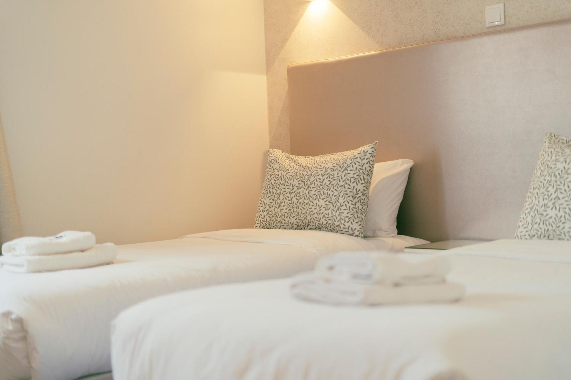 Residencia Maciel Bed & Breakfast Peniche