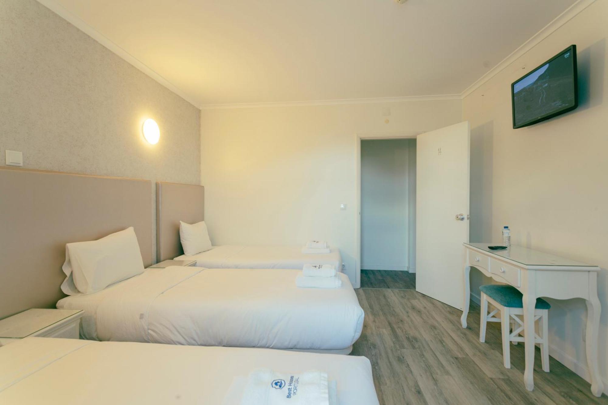Residencia Maciel Bed & Breakfast Peniche
