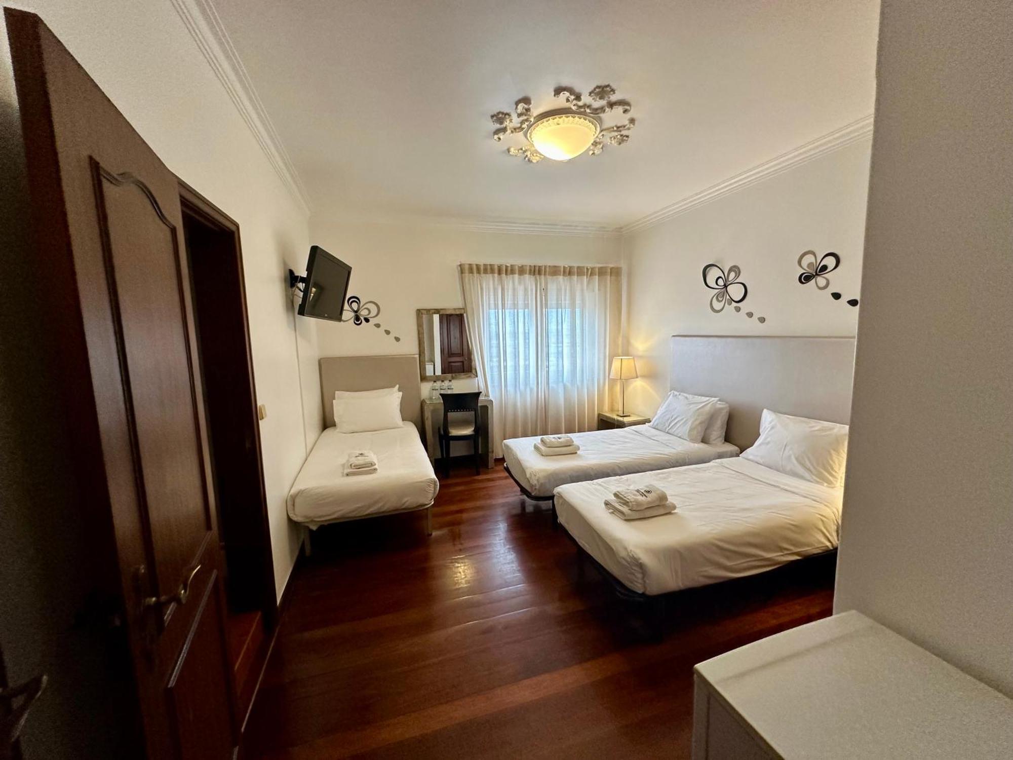 Bed & Breakfast Residencia Maciel Peniche