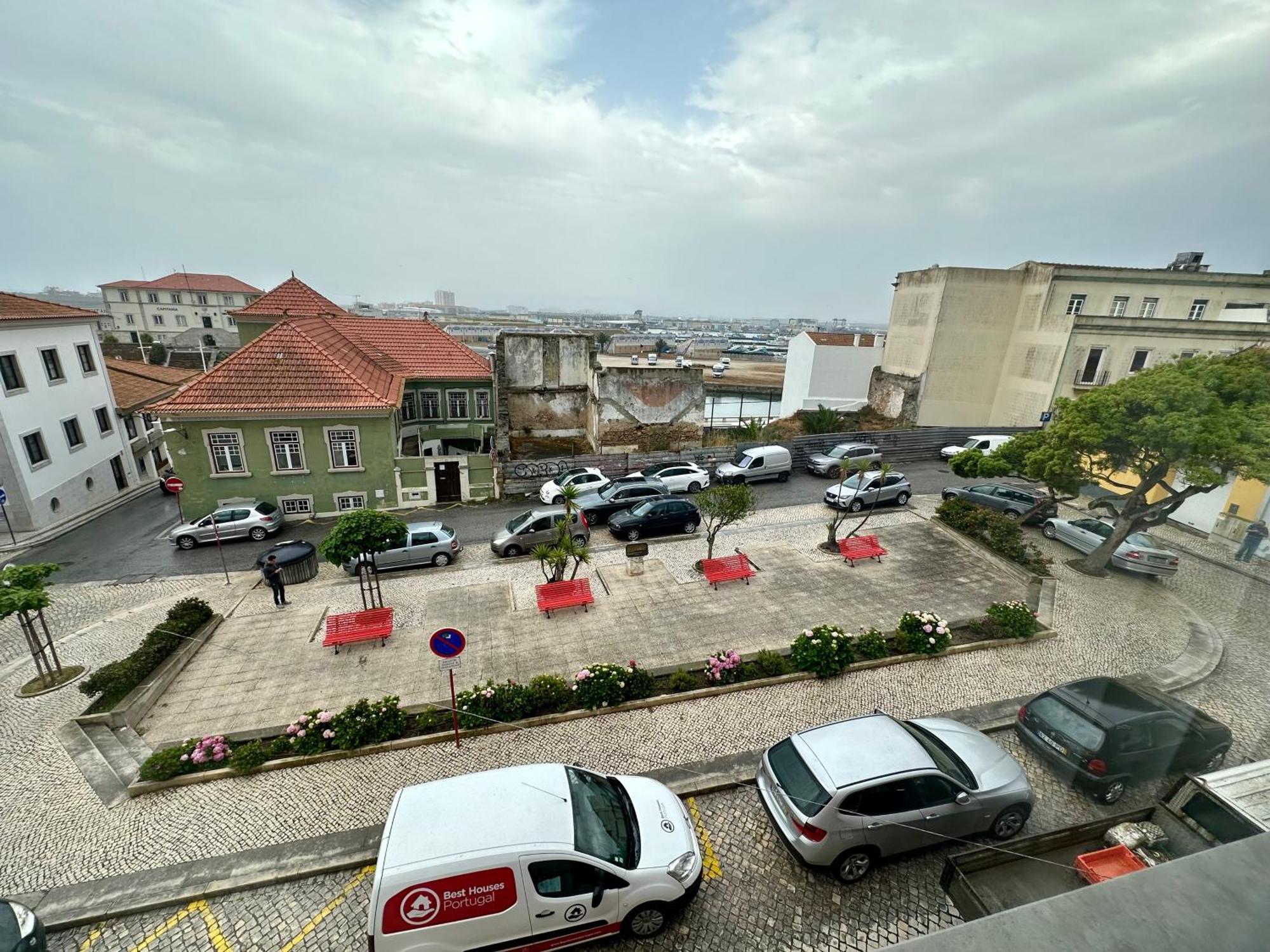 Bed & Breakfast Residencia Maciel Peniche