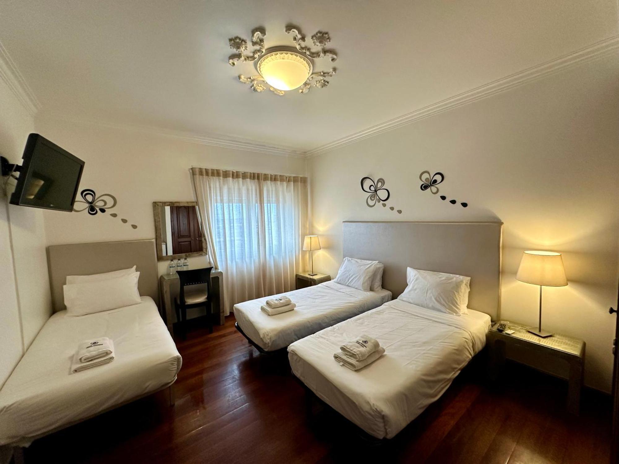 Bed & Breakfast Residencia Maciel Peniche